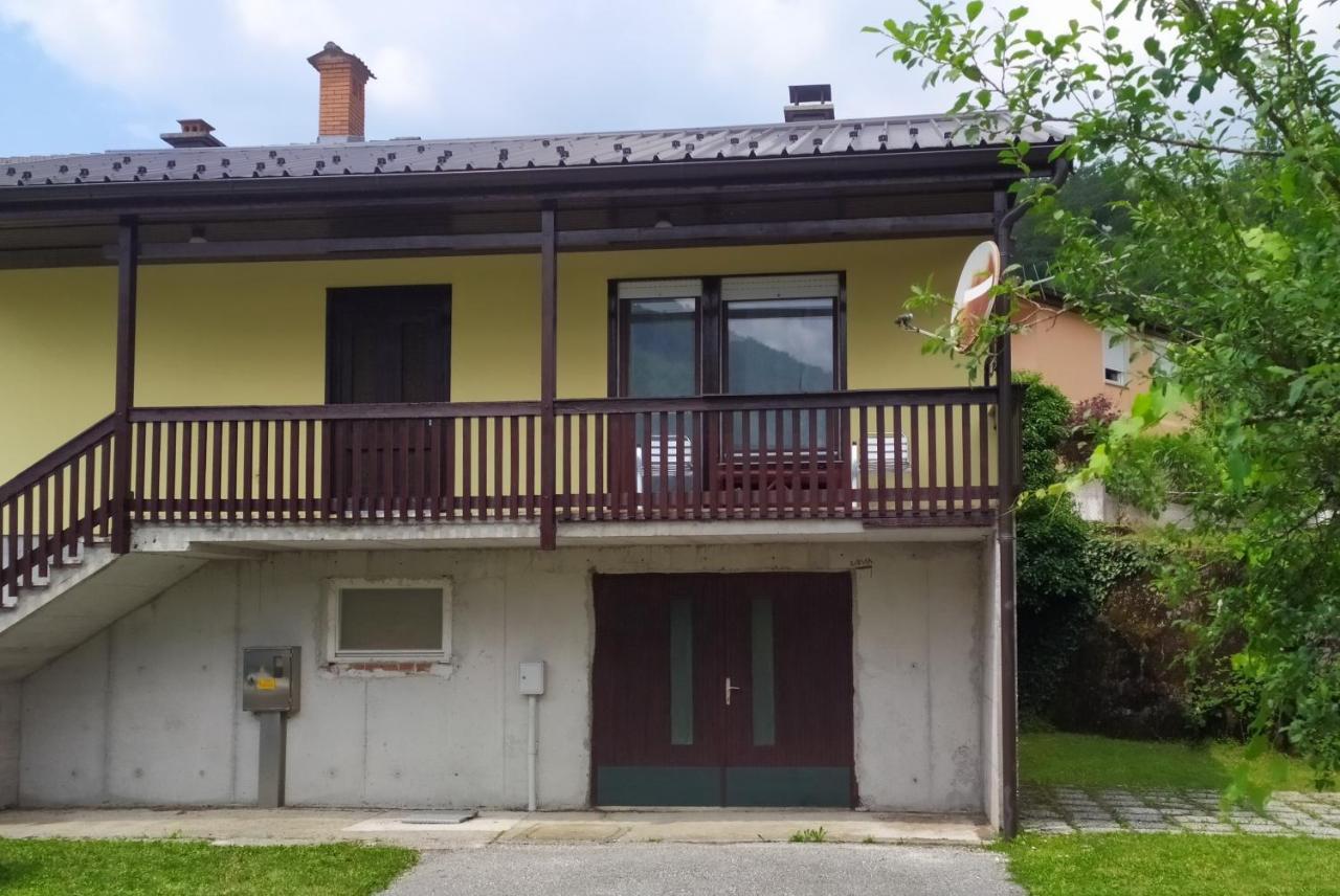 Villa Hisa Belin à Podbela Extérieur photo